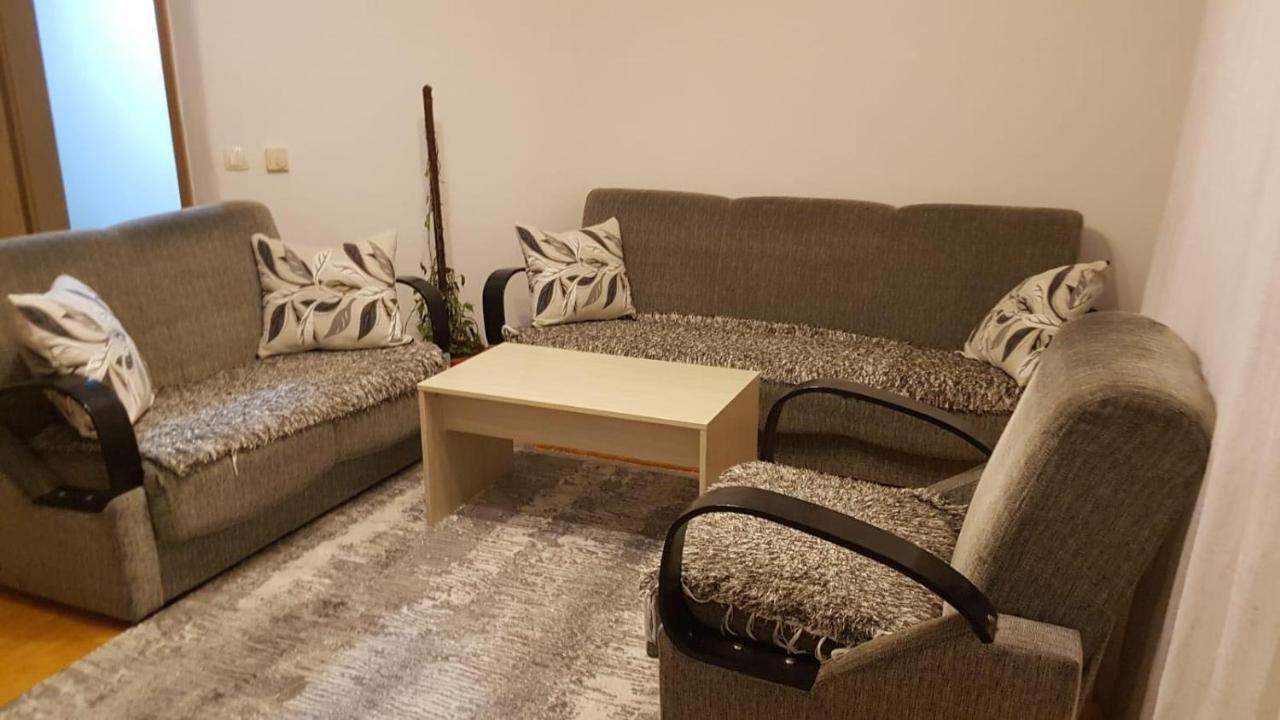 Redon Apartment Приштина Экстерьер фото